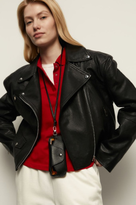 Утепленная кожаная куртка-косуха свободного кроя