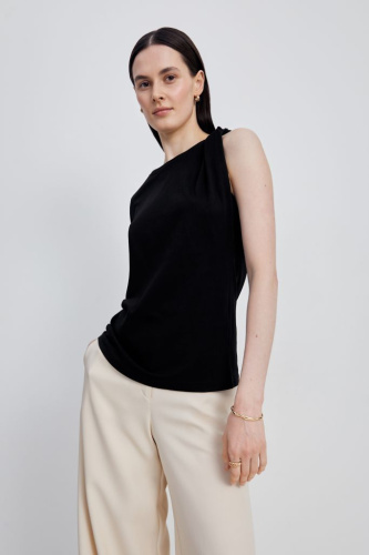 Топ из хлопка с открытым плечом и фигурным узлом