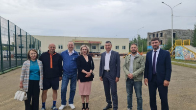 Гости высоко оценили спортивные объекты Мирного /  Мирный Мирнинский Республика Саха (Якутия)