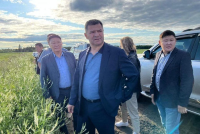 Андрей Тарасенко поручил поддержать развитие мелиоративного комплекса Сунтарского района / ЯСИА  Сунтарский Республика Саха (Якутия)