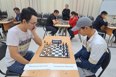 В Якутске состоялся турнир по шахматам среди глухих / ЯСИА Якутск Якутск Республика Саха (Якутия)