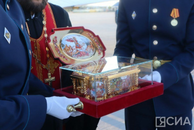 Впервые в Якутск прибыли мощи святого Георгия Победоносца / Нарыйа Пахомова Якутск Якутск Республика Саха (Якутия)