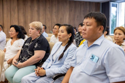 В Якутии учредят гранты за проекты в сфере социальных инноваций / ЯСИА   Республика Саха (Якутия)