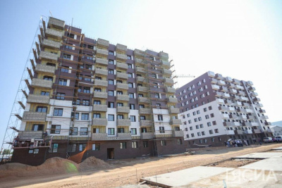 Четыре многоквартирных дома введут в Ленске по программе переселения из аварийного жилья / ЯСИА   