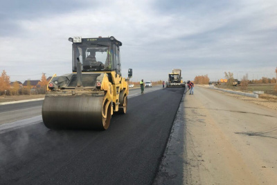 Инфографика: в Якутии за пять лет построили более 1800 километров дорог / Айсен Пахомов   Республика Саха (Якутия)