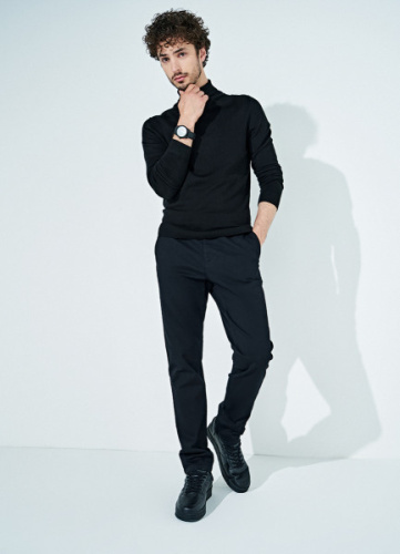 Базовые брюки Chino из твила, Черный