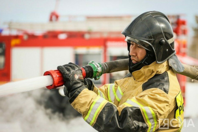В Якутии начнут массовое производство незамерзающей жидкости для тушения пожаров /    Республика Саха (Якутия)