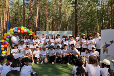 Более 120 детей окончили обучение в каникулярной профориентационной школе / ЯСИА   