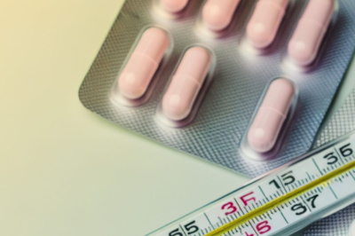 Глава Якутии заявил о необходимости упорядочить программу по обеспечению лекарствами / Дьулустаан Сергеев   