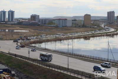 Инфографика: сколько автомобилей зарегистрировано в Якутии / Нарыйа Пахомова   Республика Саха (Якутия)