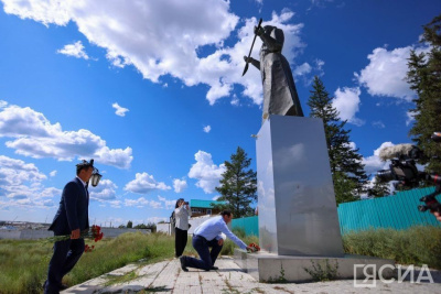 В селе Майя реконструируют территорию Монумента Победы / ЯСИА   