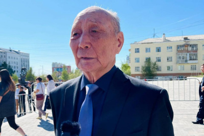 Иван Егоров: «Михаил Николаев внёс огромный вклад в развитие системы здравоохранения Якутии» / Мария Архипова   