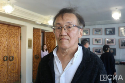 «Михаил Ефимович начал развитие якутского кино»: Алексей Романов о первом президенте Якутии / Нарыйа Пахомова   