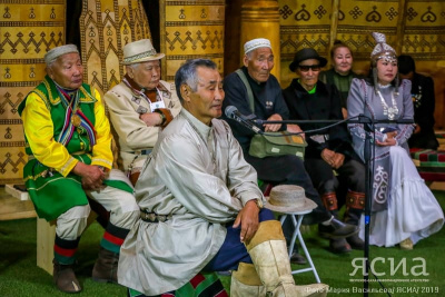 Музыку и эпосы народов Севера предложили включить в реестр этнокультурного достояния РФ / ЯСИА   