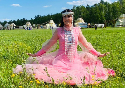 Педагог-психолог представит Якутию на фестивале культур и традиций / ЯСИА   