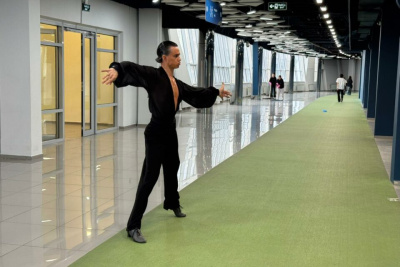 Сергей Быковский из Москвы высоко оценил организацию соревнований по танцевальному спорту в Якутске / ЯСИА Якутск Якутск Республика Саха (Якутия)