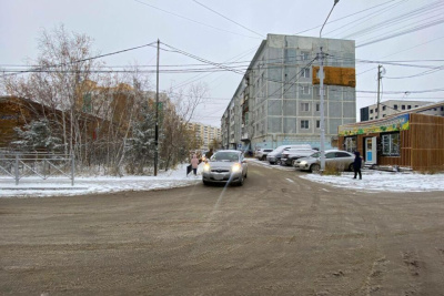 В Якутске водитель иномарки наехал на пожилую женщину / ЯСИА   