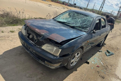 В Якутске подросток разбил угнанный старшим братом автомобиль / ЯСИА   