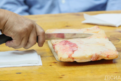 Врач рассказала, сколько сала можно есть в день / ЯСИА   