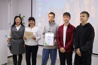 Юные краеведы Якутии представили лучшие туристские маршруты / ЯСИА   