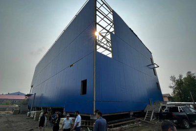 Ускорить строительство спорткомплекса в селе Сунтар поручил глава Якутии / ЯСИА   