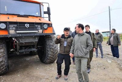 Два вездехода «Бурлак» доставили груз в Оленекский район / ЯСИА  Оленекский Республика Саха (Якутия)