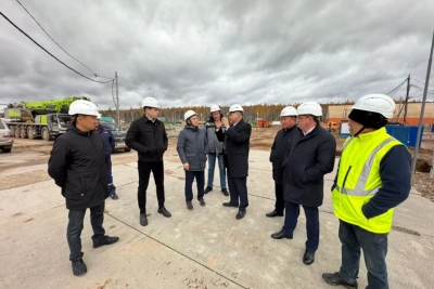 Джулустан Борисов провел выездное совещание по строительству Новоленской ТЭС / ЯСИА   