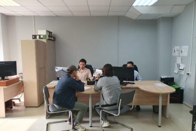 Застройщик РИА заключает соглашения о переселении с собственниками квартир 17-го квартала / ЯСИА   