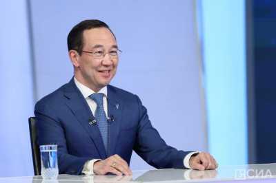 Новый выпуск подкаста Айсена Николаева посвящен Дню учителя / ЯСИА   