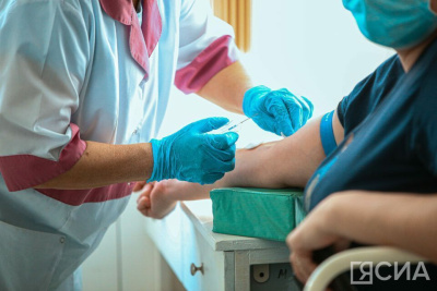 Свыше 1100 жителей Среднеколымского района Якутии приняла бригада «мобильных докторов» / ЯСИА   