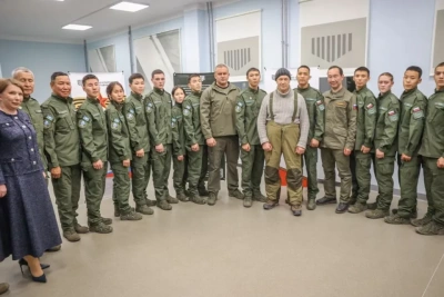 Юрий Трутнев встретился с победителями соревнований «Путь ВОИНа» / ЯСИА   