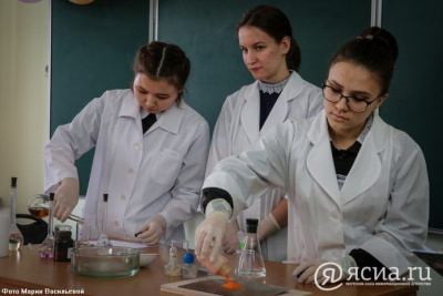 Порядка 1500 заявок поступило со всей России на конкурс «Талисман Десятилетия науки и технологий» / ЯСИА   