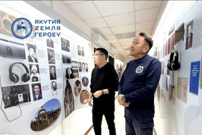 Участник «Якутия – Земля героев» проходит стажировку в администрации Нюрбинского района / ЯСИА   