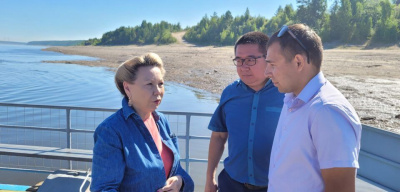 Депутат Галина Данчикова с рабочим визитом посетила Олекминский район / ЯСИА   