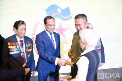 В Якутске рассмотрят возможность открытия центра активного долголетия / ЯСИА Якутск Якутск Республика Саха (Якутия)