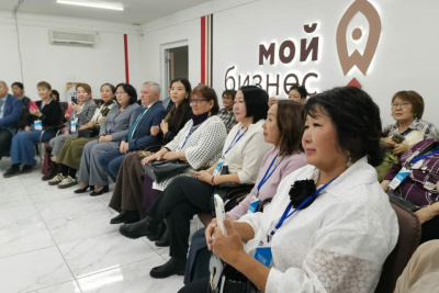 Пенсионеры Якутии за 10 дней разработают свои бизнес-проекты / Нарыйа Пахомова Якутск Якутск Республика Саха (Якутия)