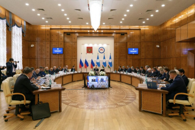 Создание единого преференциального режима на Дальнем Востоке  обсудил Трутнев с главами регионов ДФО / ЯСИА   