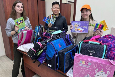 Сотрудники «Полиметалла» провели акцию «Собери ребенка в школу» / ЯСИА   