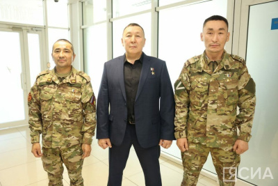 Александр Колесов: «Радость и гордость — чувства после встречи с земляками-героями!» / ЯСИА   