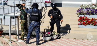 В Якутии в 39 учреждениях образования провели учения действий при ЧС / ЯСИА   Республика Саха (Якутия)