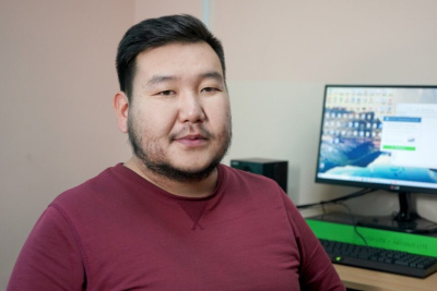 Лауреатом межрегионального этапа премии «Гордость нации — 2025» стал Айтал Коркин / Дьулустаан Сергеев   