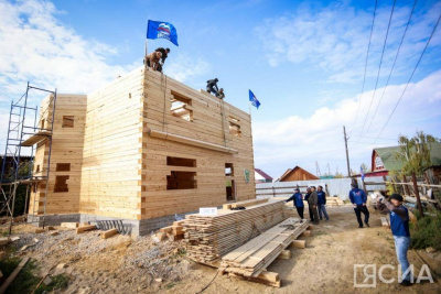 В Якутске завершается строительство дома для семьи участника СВО Павла Моякунова / ЯСИА Якутск Якутск Республика Саха (Якутия)