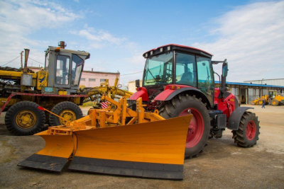 Автопарк аэропорта Якутска пополнился техникой для очистки светосигнального оборудования от снега / ЯСИА Якутск Якутск Республика Саха (Якутия)