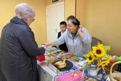 В Якутске прошла благотворительная ярмарка в поддержку военнослужащих / Мария Горохова   