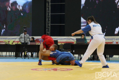 В Якутске стартовал всероссийский турнир по самбо памяти Героя России Александра Рыжикова / Дьулустаан Сергеев Якутск Якутск Республика Саха (Якутия)