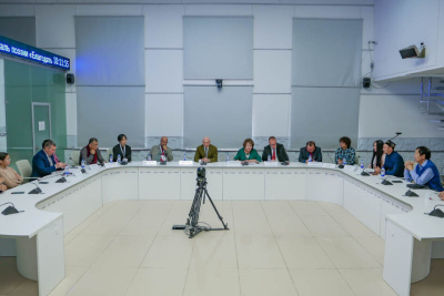 «Благодать большого снега»: поэты обсудили перспективы международного сотрудничества / Мария Горохова   