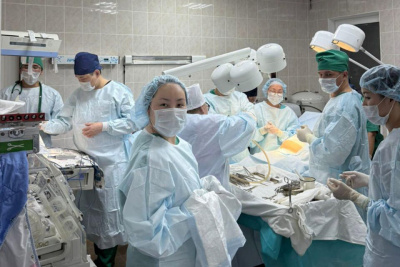 Меньше 1000 грамм: как в Якутии спасают новорожденных / Нарыйа Пахомова   Республика Саха (Якутия)