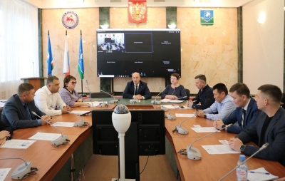 Депутаты нового созыва готовят первую сессию /    