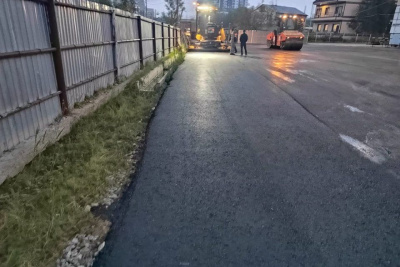 В Якутске завершился ремонт подъездной дороги к Станции переливания крови / ЯСИА Якутск Якутск Республика Саха (Якутия)
