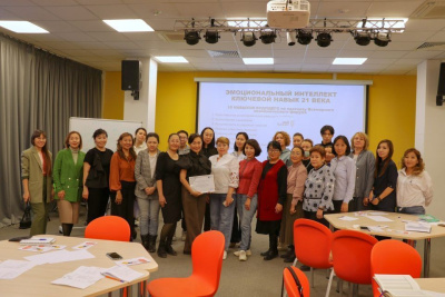 Республиканский слет волонтеров-библиотекарей в области финансового просвещения стартовал в Якутске / ЯСИА Якутск Якутск Республика Саха (Якутия)